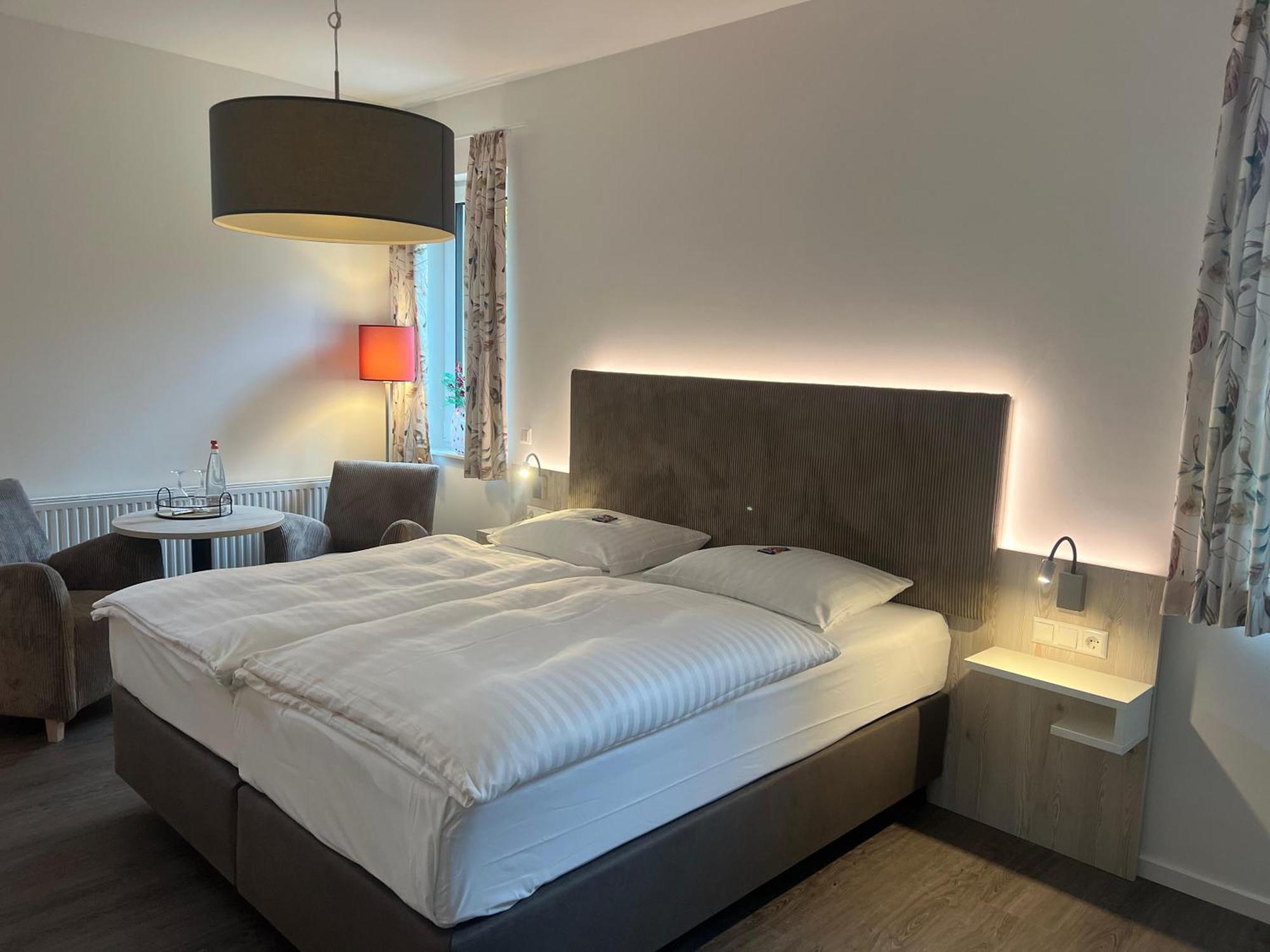 Hotel Zur Post Neubruchhausen Εξωτερικό φωτογραφία