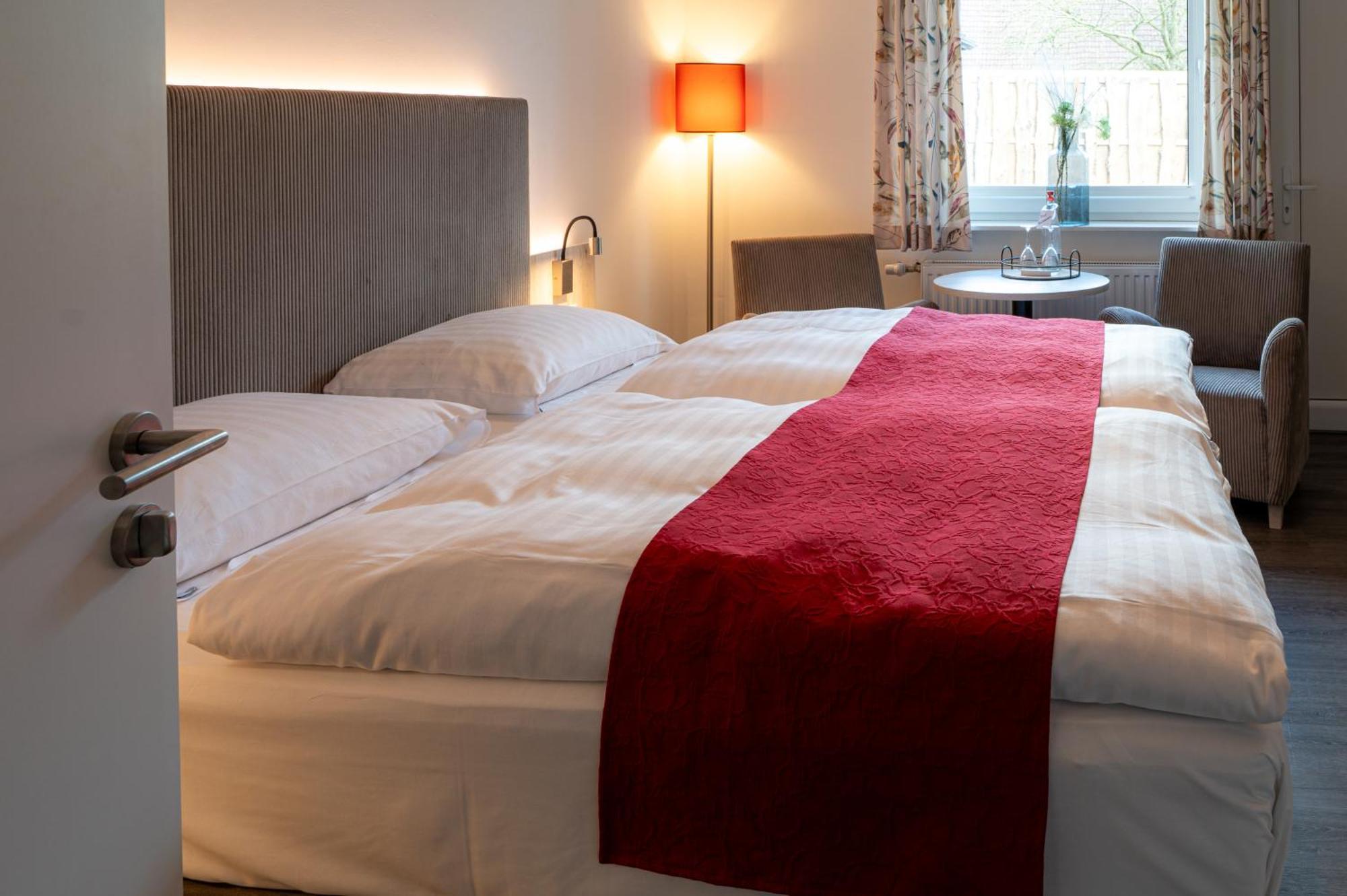 Hotel Zur Post Neubruchhausen Εξωτερικό φωτογραφία